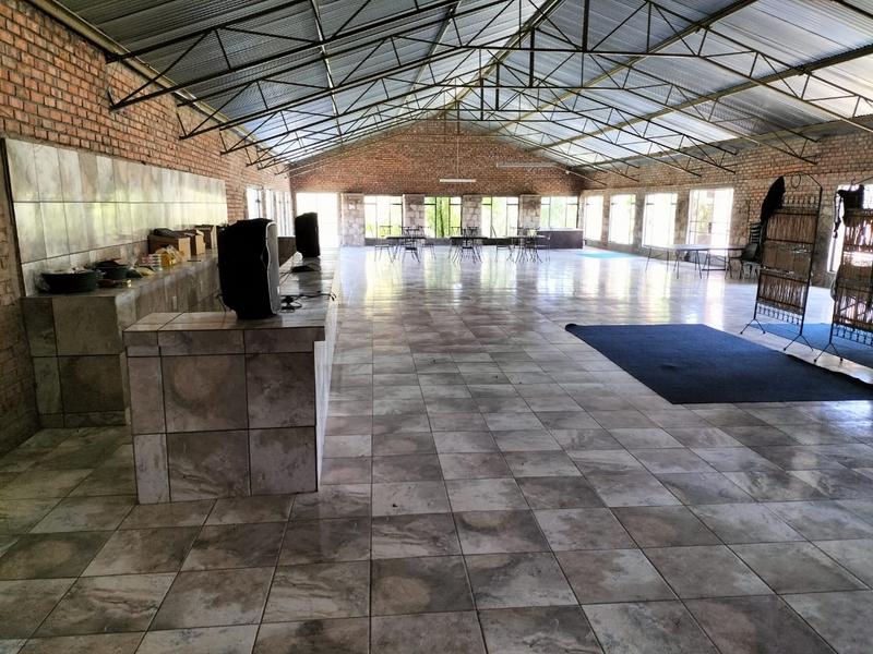 17 Bedroom Property for Sale in Ladybrand Free State